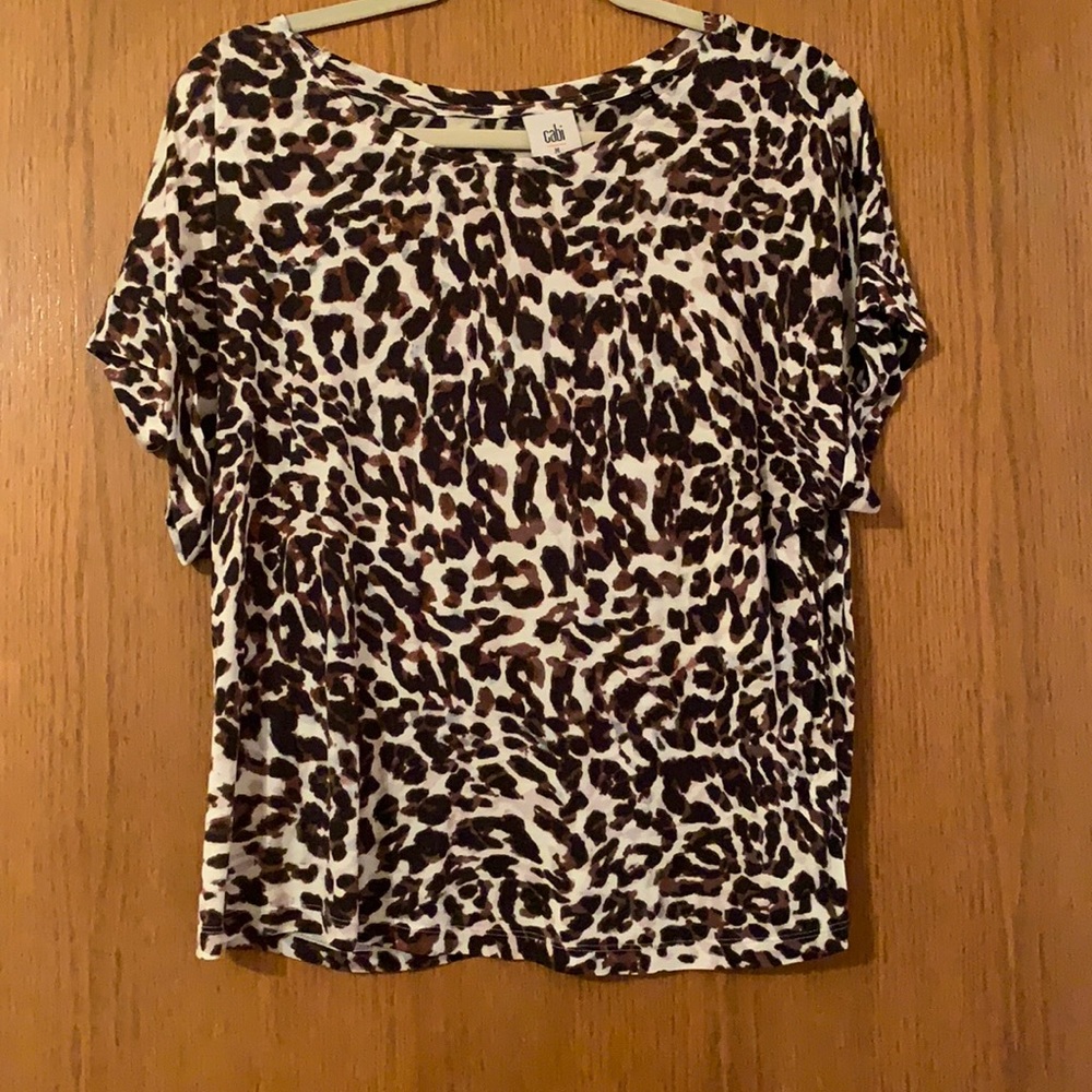 Cabi crop tee NWOT size medium